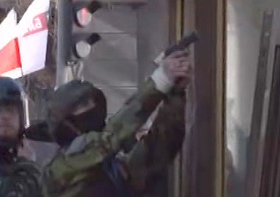 Два бойца крымского «Беркута» в Киеве получили огнестрельные ранения Два бойца крымского «Беркута» в Киеве получили огнестрельные ранения