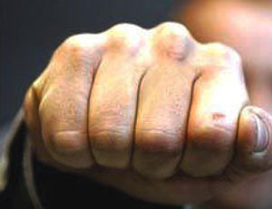 Участник пьяной драки в Симферополе сам пришел в милицию Участник пьяной драки в Симферополе сам пришел в милицию