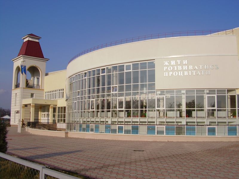 В гимназии Симферополя незаконно собрали с детей деньги на концерт В гимназии Симферополя незаконно собрали с детей деньги на концерт