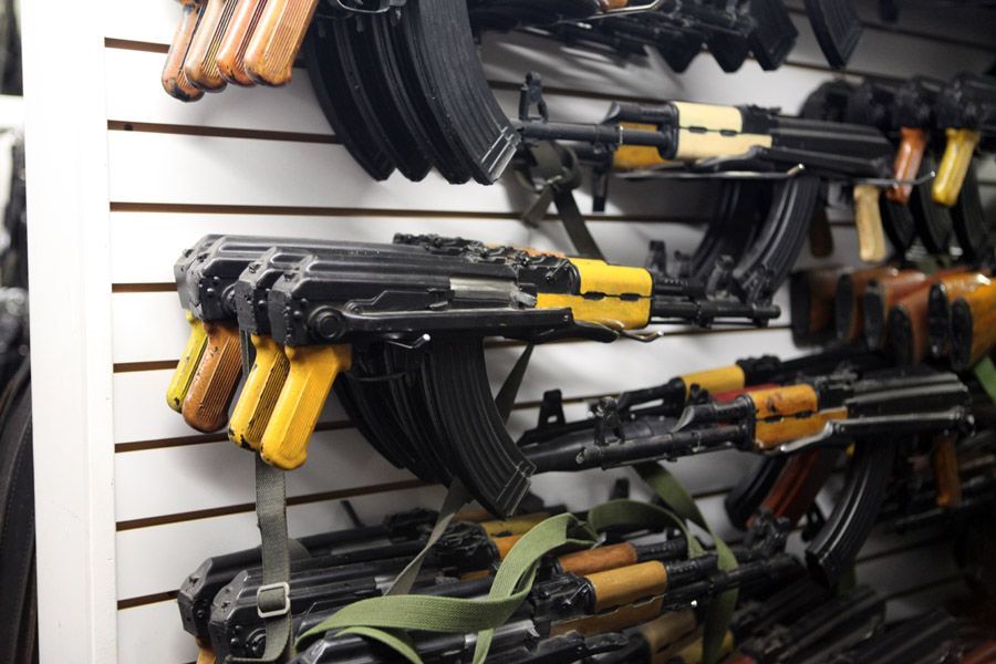 В Крыму склады с оружием находятся под усиленной охраной