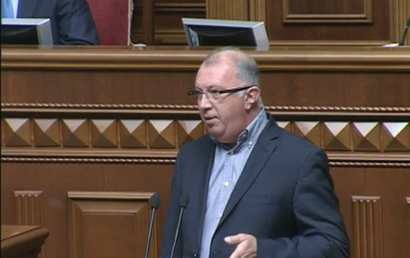 Нардеп от Крыма не стал выходить из Партии регионов Нардеп от Крыма не стал выходить из Партии регионов