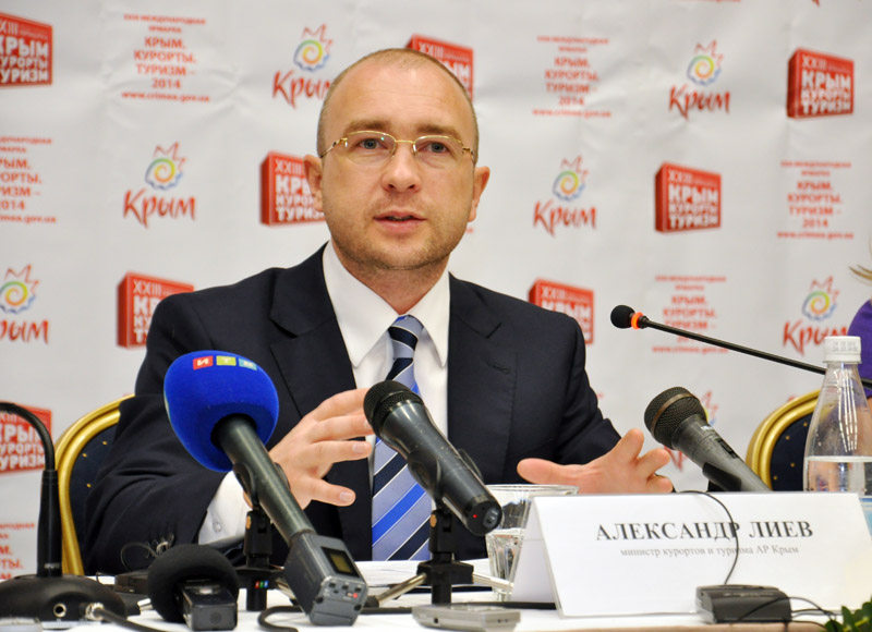 В здравницах Крыма отдыхает 35 тыс. туристов