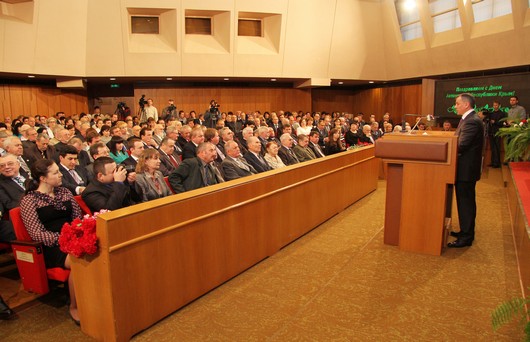 Депутаты от Партии регионов в крымском парламенте собрались на заседание фракции Депутаты от Партии регионов в крымском парламенте собрались на заседание фракции