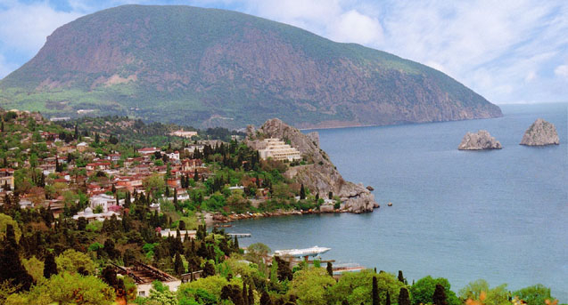 Туристический сезон 2014 года в Крыму можно спасти, – Лиев