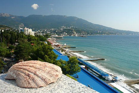 Туристический сезон в Крыму попытаются спасти снижением цен