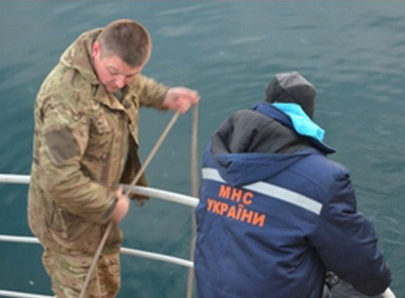 В море у берегов Ялты обнаружили тело неизвестного мужчины В море у берегов Ялты обнаружили тело неизвестного мужчины