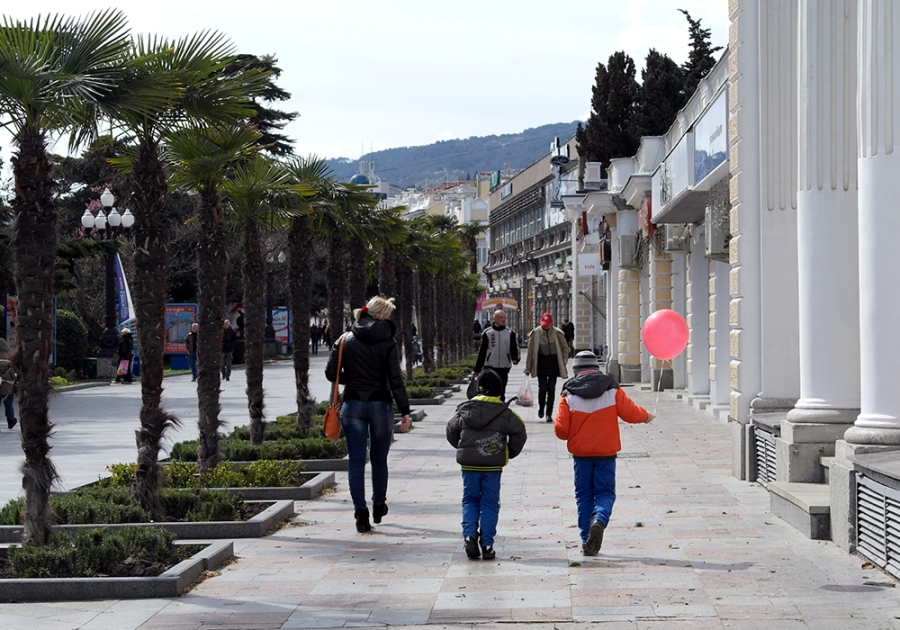 В Ялте референдум проходит спокойно В Ялте референдум проходит спокойно