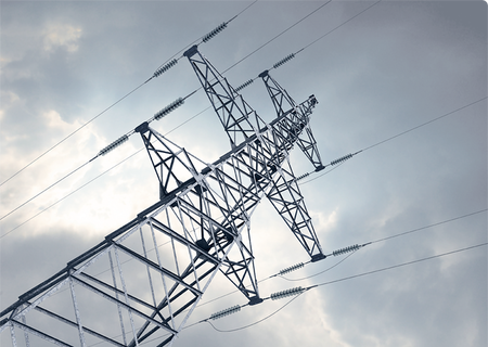 В Крыму из-за сильного ветра без света осталось 56 населенных пунктов 