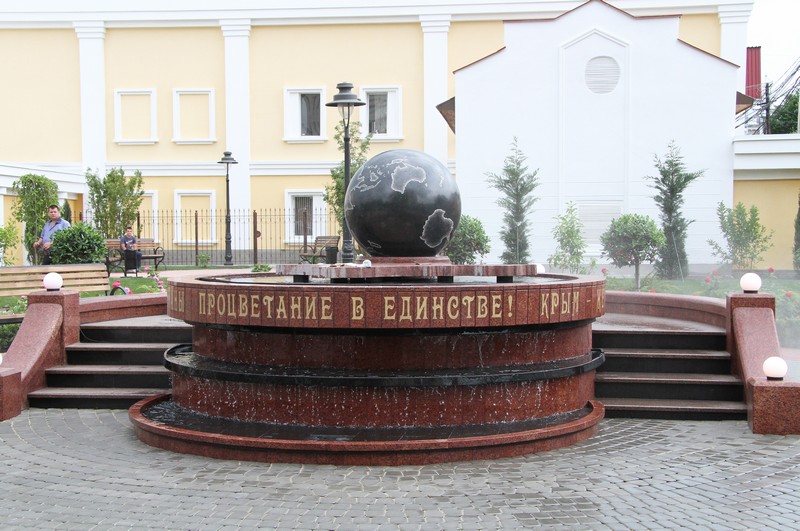 Крым не собирается быть иждивенцем в составе России, – Аксенов Крым не собирается быть иждивенцем в составе России, – Аксенов