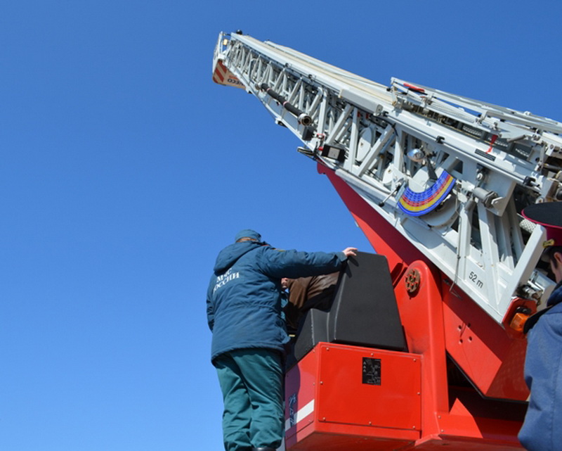 Севастополь получил от Москвы 10 пожарных машин