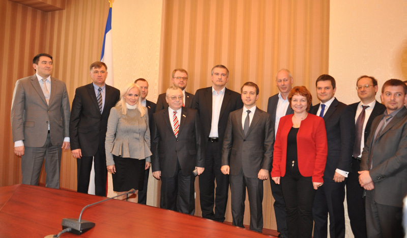 Россия обеспечит Крым бумагой и краской для печати газет