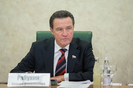 В России предложили принять комплексную программу развития Крыма и Севастополя