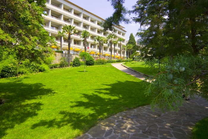 Руководство санатория в Алуште пойдет под суд за невыплату заработных плат