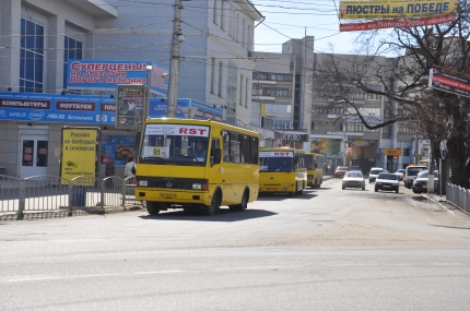 В Симферополе проверят деятельность перевозчиков, завышающих стоимость проезда В Симферополе проверят деятельность перевозчиков, завышающих стоимость проезда