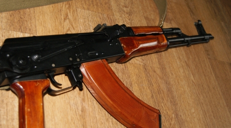 В Крыму задержали местного жителя с автоматом