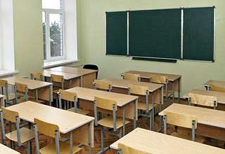 С переводом времени в Евпатории изменится график работы школ и детсадов С переводом времени в Евпатории изменится график работы школ и детсадов