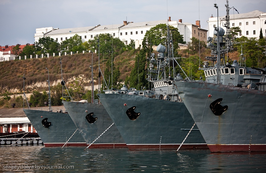 Россия начала процесс денонсации ряда российско-украинских соглашений Россия начала процесс денонсации ряда российско-украинских соглашений