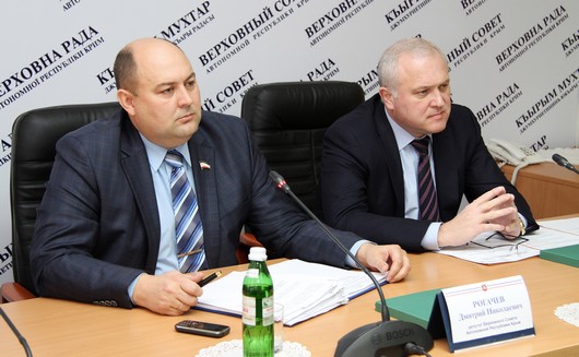 В парламенте Крыма сменили главу земельной комиссии 