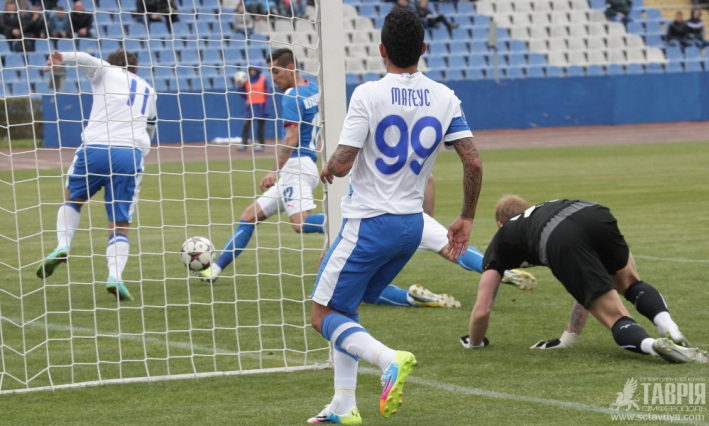 «Таврия» проиграла в 16-й раз за чемпионат