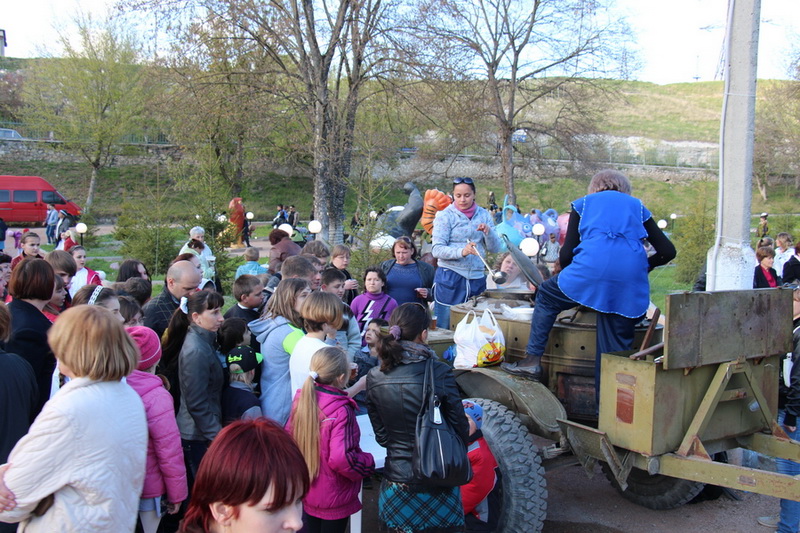 В парке миниатюр Бахчисарая отметили день освобождения города от фашистов В парке миниатюр Бахчисарая отметили день освобождения города от фашистов