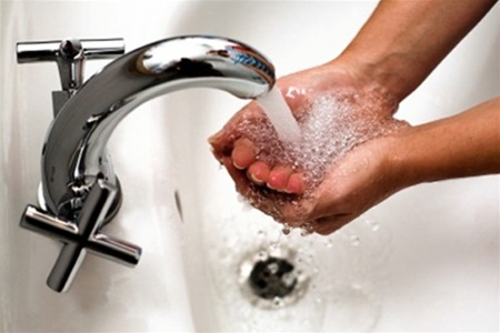 С мая горячая вода в Евпатории будет подаваться трижды в неделю