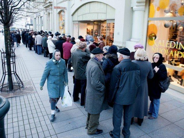 В Крыму сеть Фонда защиты вкладчиков позволит обслуживать 100 тыс. человек в месяц В Крыму сеть Фонда защиты вкладчиков позволит обслуживать 100 тыс. человек в месяц