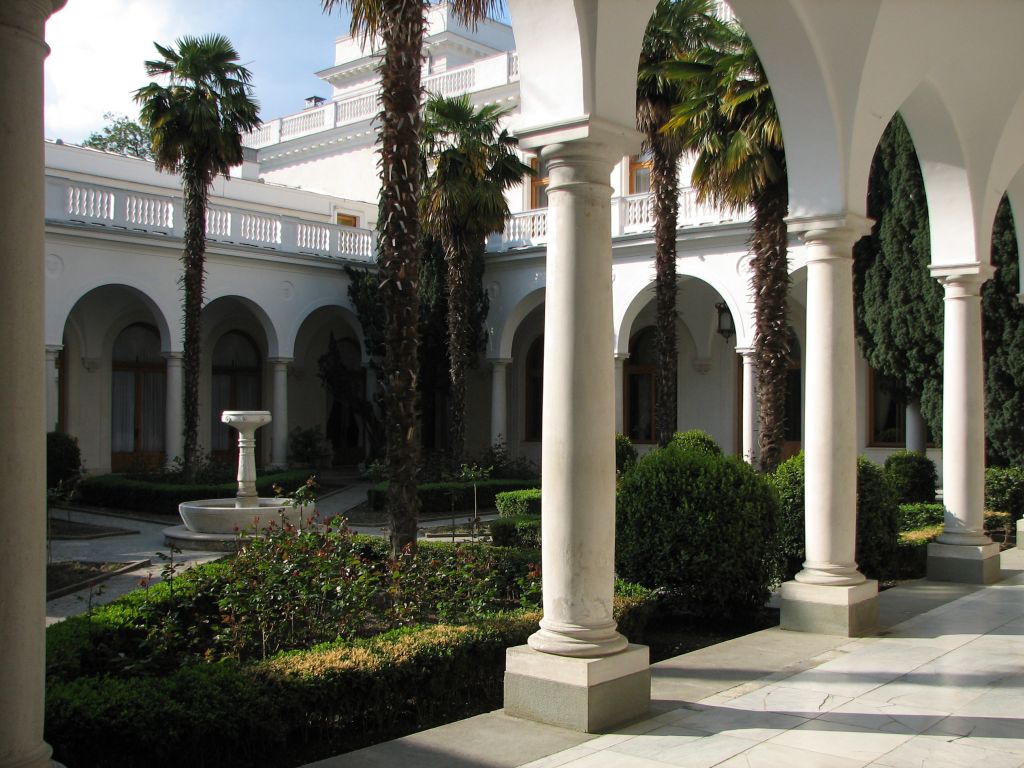 В Ливадийском дворце торжественно откроют Год культуры России в Крыму В Ливадийском дворце торжественно откроют Год культуры России в Крыму