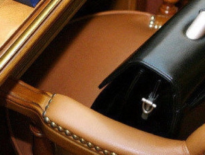 Парламент Крыма согласовал назначение вице-премьера Парламент Крыма согласовал назначение вице-премьера