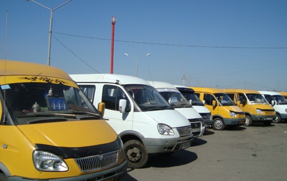 В Севастополе снизили цены на проезд в общественном транспорте 
