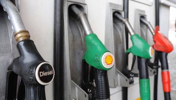 В Крыму дешевеет бензин