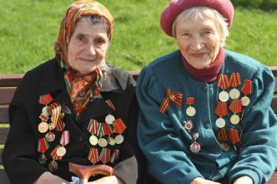 Жителей Симферополя попросили не оставлять без внимания одиноких ветеранов