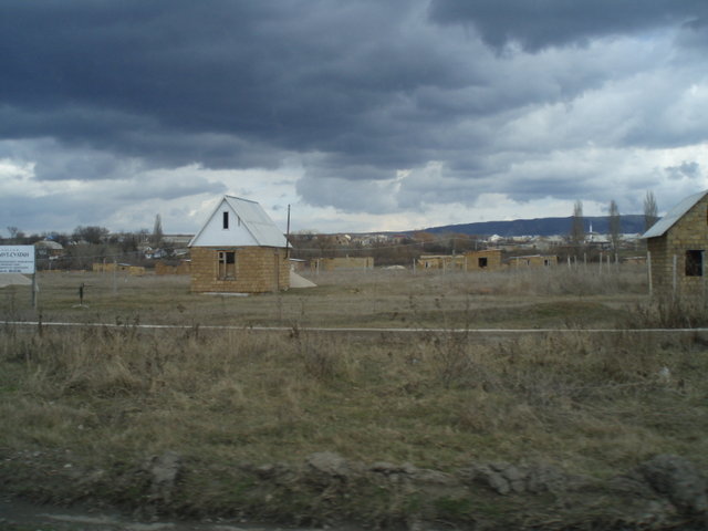 На завершение социальных объектов для депортированных в Крыму направят 800 млн. руб. На завершение социальных объектов для депортированных в Крыму направят 800 млн. руб.