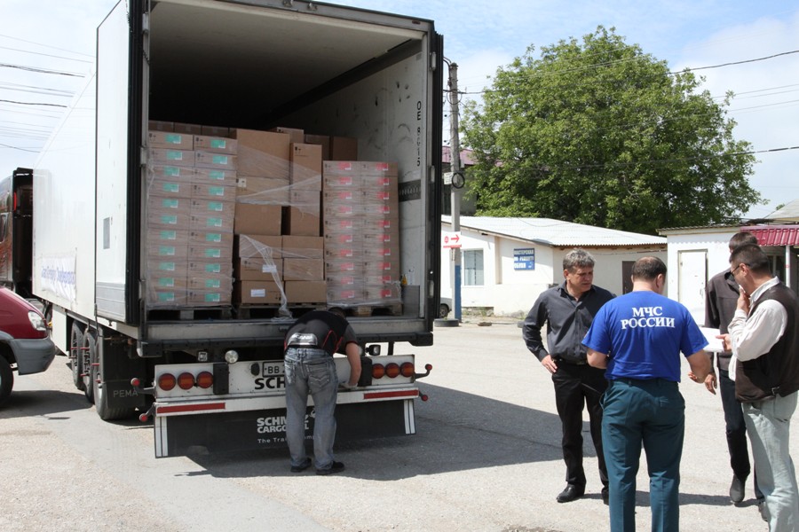 В Крым доставили гуманитарный груз из Санкт-Петербурга В Крым доставили гуманитарный груз из Санкт-Петербурга