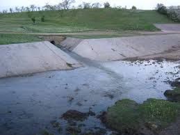 В Крым прекращена подача воды из Северо-Крымского канала В Крым прекращена подача воды из Северо-Крымского канала