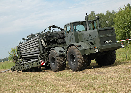 В Крыму развернули полевые магистральные трубопроводы