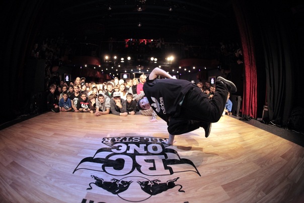 Команда из Ялты заняла третье место на чемпионате мира по брейк-дансу