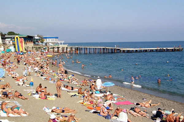 В Алуштинском регионе сохраняется проблема санитарного состояния пляжей В Алуштинском регионе сохраняется проблема санитарного состояния пляжей