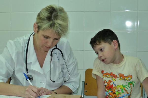 Отдыхающие в Крыму дети могут рассчитывать на бесплатное лечение