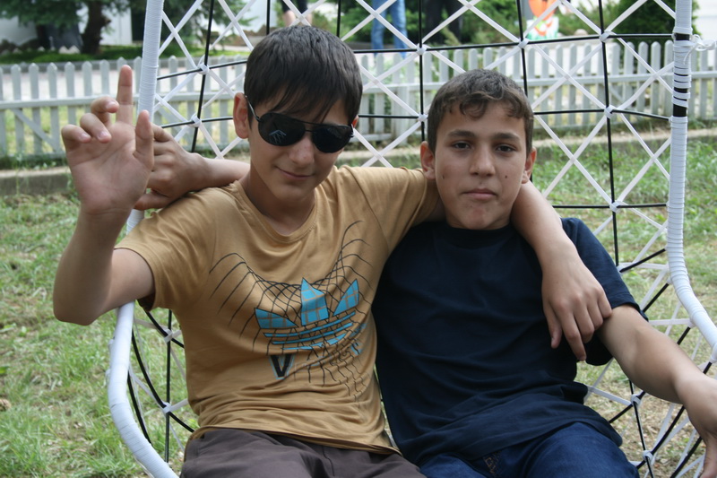 Дети из Чечни прибыли на отдых в Крым Дети из Чечни прибыли на отдых в Крым