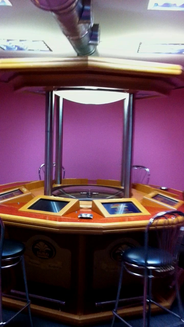 В Симферополе прикрыли игорный зал В Симферополе прикрыли игорный зал