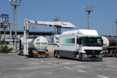 Крымскую таможню оснастили мобильным инспекционно-досмотровым комплексом Крымскую таможню оснастили мобильным инспекционно-досмотровым комплексом