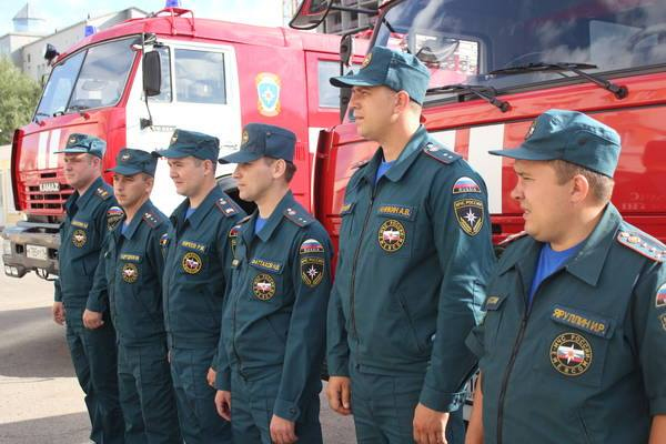 В Крым прибыли пожарные из Татарстана В Крым прибыли пожарные из Татарстана