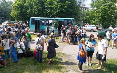 Крымских предпринимателей попросили позаботиться о беженцах юго-востока Крымских предпринимателей попросили позаботиться о беженцах юго-востока