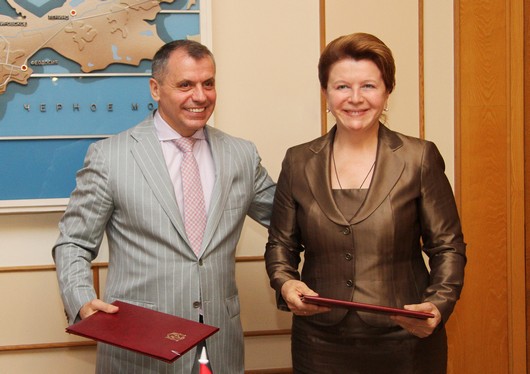 Госсовет Крыма подписал соглашение с Иркутской областью Госсовет Крыма подписал соглашение с Иркутской областью