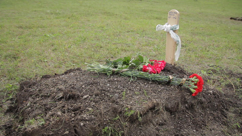 В Крыму захоронили капсулу с землей с места гибели крымчанина В Крыму захоронили капсулу с землей с места гибели крымчанина