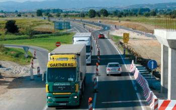 Совмин будет контролировать транзит товаров через Крым