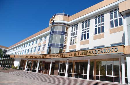 Горсовет Бахчисарая будет сотрудничать со студентами ТНУ Горсовет Бахчисарая будет сотрудничать со студентами ТНУ