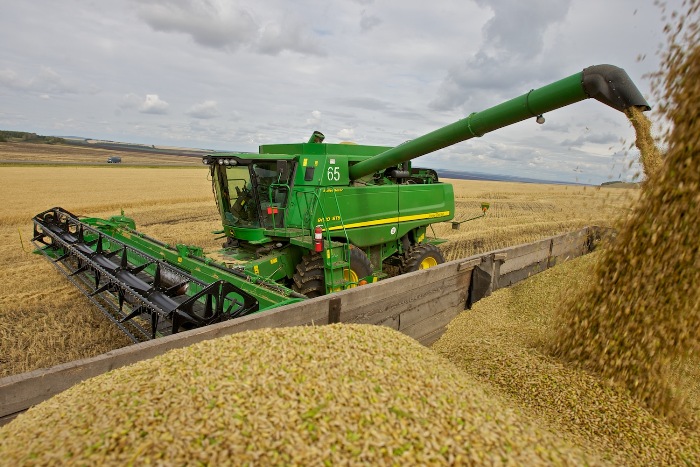 Белгород окажет помощь Кировскому району в уборке урожая