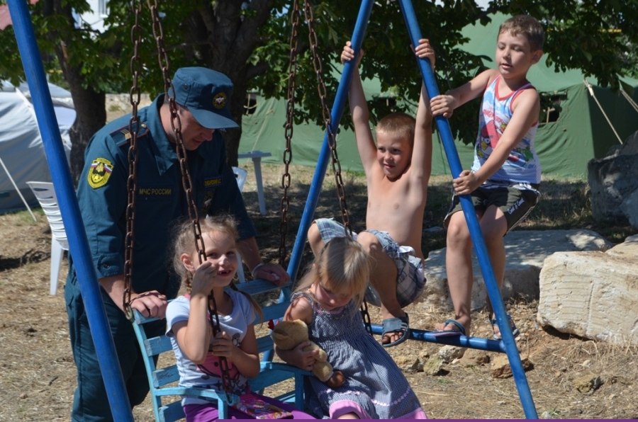 В мобильном пункте в Севастополе пребывает 250 беженцев 