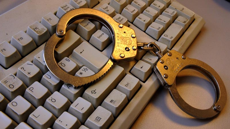 Несовершеннолетний из Крыма пойдет под суд за распространение порнографии в интернете 